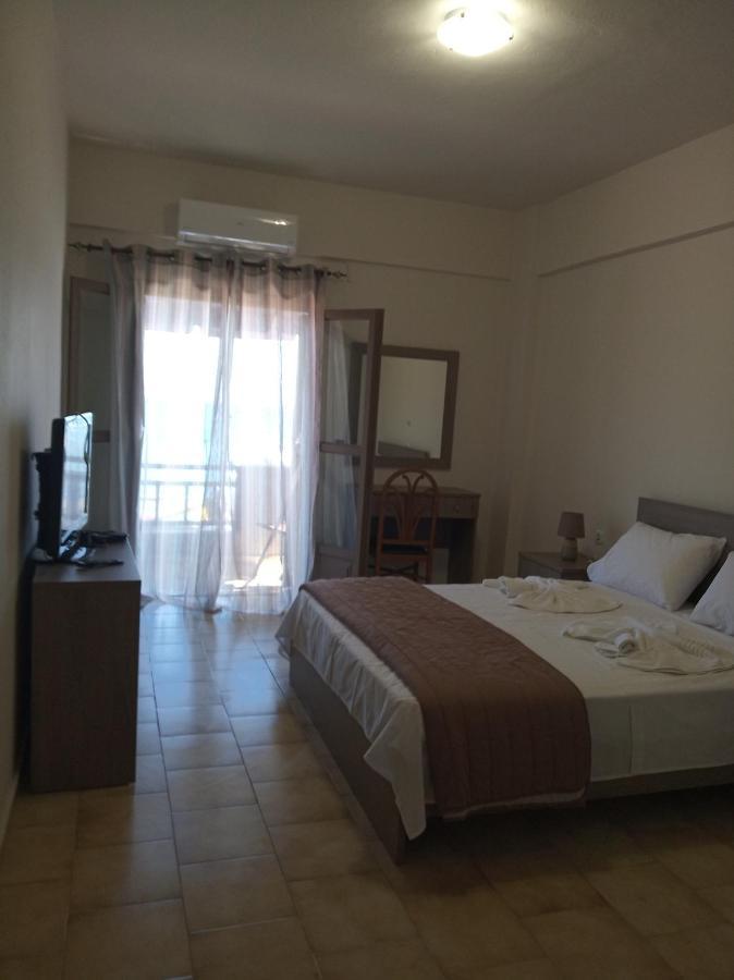 Buganvilla Sea View Apts Agia Pelagia  Exterior foto